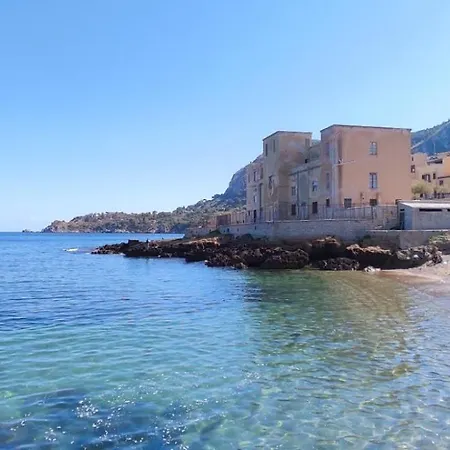 Aspranthouse Apartmán