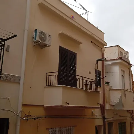Aspranthouse *