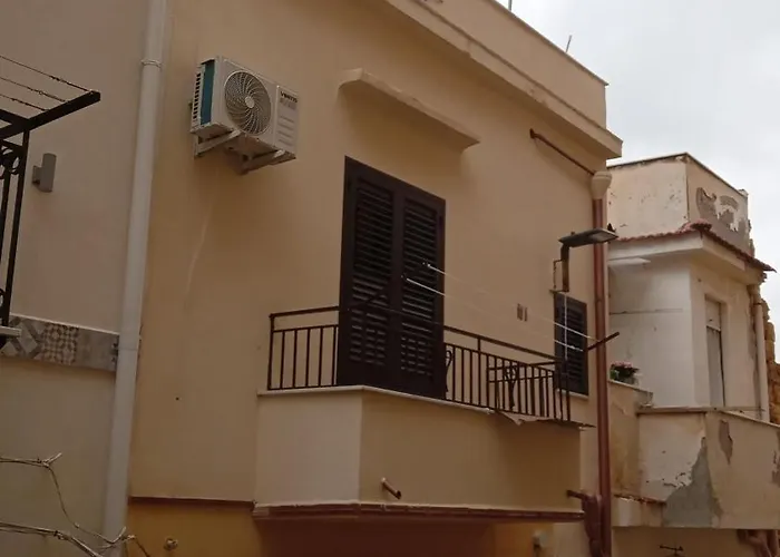 Aspranthouse *